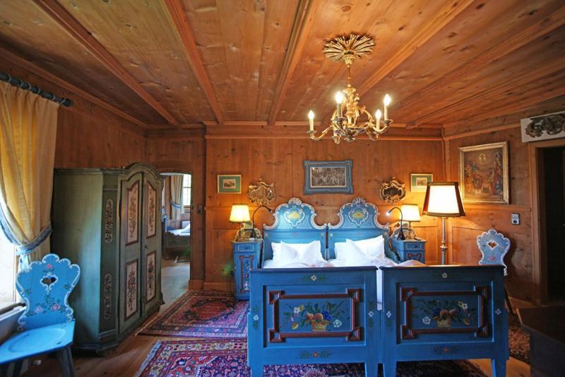 Schloss Hotel Fernsteinsee Nassereith Bilik gambar